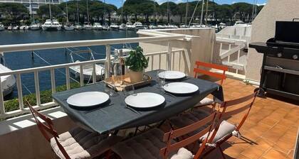 Marina P2 cabin 1st floor