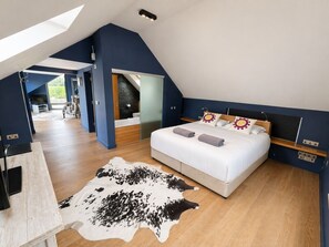 1 Schlafzimmer, Bügeleisen/Bügelbrett