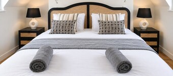 Stylish and Cosy Retreat CoCoes TWO