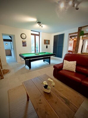 Imagen sin descripción, 2 de 33, botón