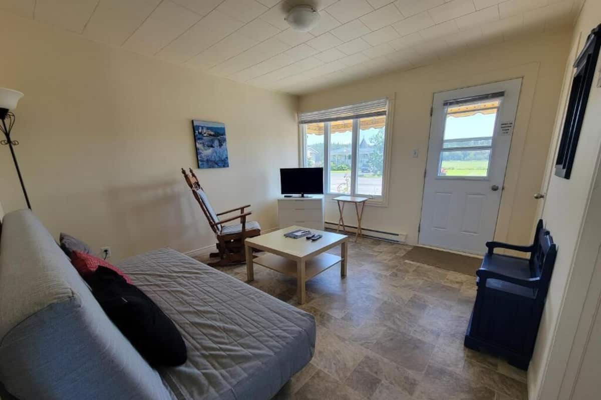 Apartment, 2 Bedrooms, Kitchen, Sea View