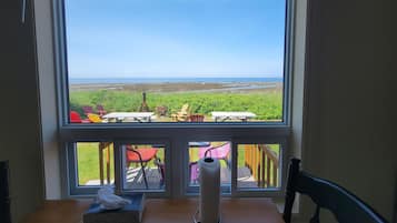 Appartement, 1 chambre, cuisine, vue mer | Vue de la chambre