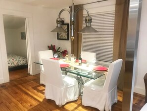 Dining - Twisted Factory • Modern 4BR • Pet Friendly (Tallahassee)