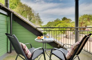 Outdoor dining - Beautiful holiday property for 6 guests near Bamburgh (Belford)