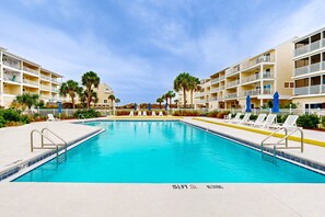 Pool - Personal Tesla Charger, Beach, Pool & Playground! (Cape San Blas)