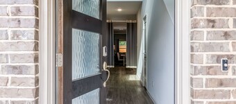 Woodridge - entire Home