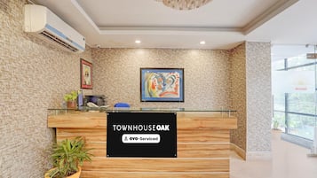 House | Reception