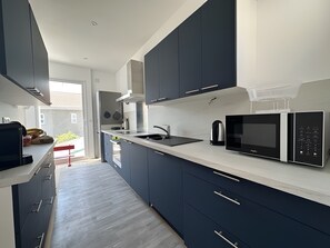 Private kitchen - Beachfront Apartment - Arcachon Bay (Arcachon)