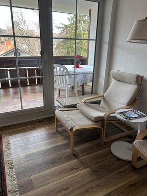 Interior - Allgäu Vibes-OberstaufenPLUS, train station access, view, protected balcony (Oberstaufen)