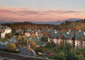 Exterior - Wyndham Smoky Mountians 2bedroom 2bath multiple weeks available! (Sevierville)
