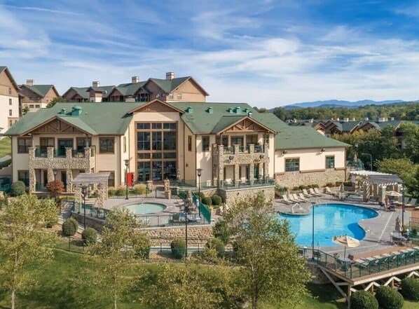 Exterior - Wyndham Smoky Mountians 2bedroom 2bath multiple weeks available! (Sevierville)