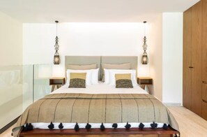 Iron/ironing board, WiFi, bed sheets - Vibra Tulum / Luxury Loft, Rooftop and Pool (Q.R.)