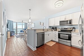 Private kitchen - Prince Resort 1904- Oceanfront 2 Bedroom-Pool (North Myrtle Beach)