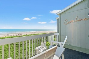 Property grounds - Coastal Shores B3- Amazing Oceanfront 2 Bedroom (North Myrtle Beach)