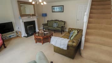 Cottage | Living area