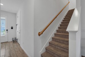 Interior - Your Perfect Disney Getaway - Stylish Home for 12 w/ Pool & Free Resort Access (CHAMPIONS GT)