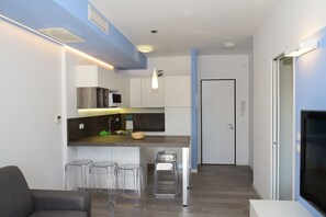 Living room - Modern Flat With sea View Balcony (Lignano Sabbiadoro)