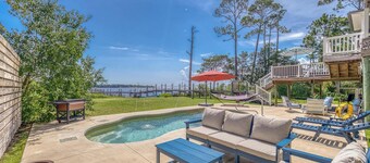 Waterfront + Boat lift + Pool