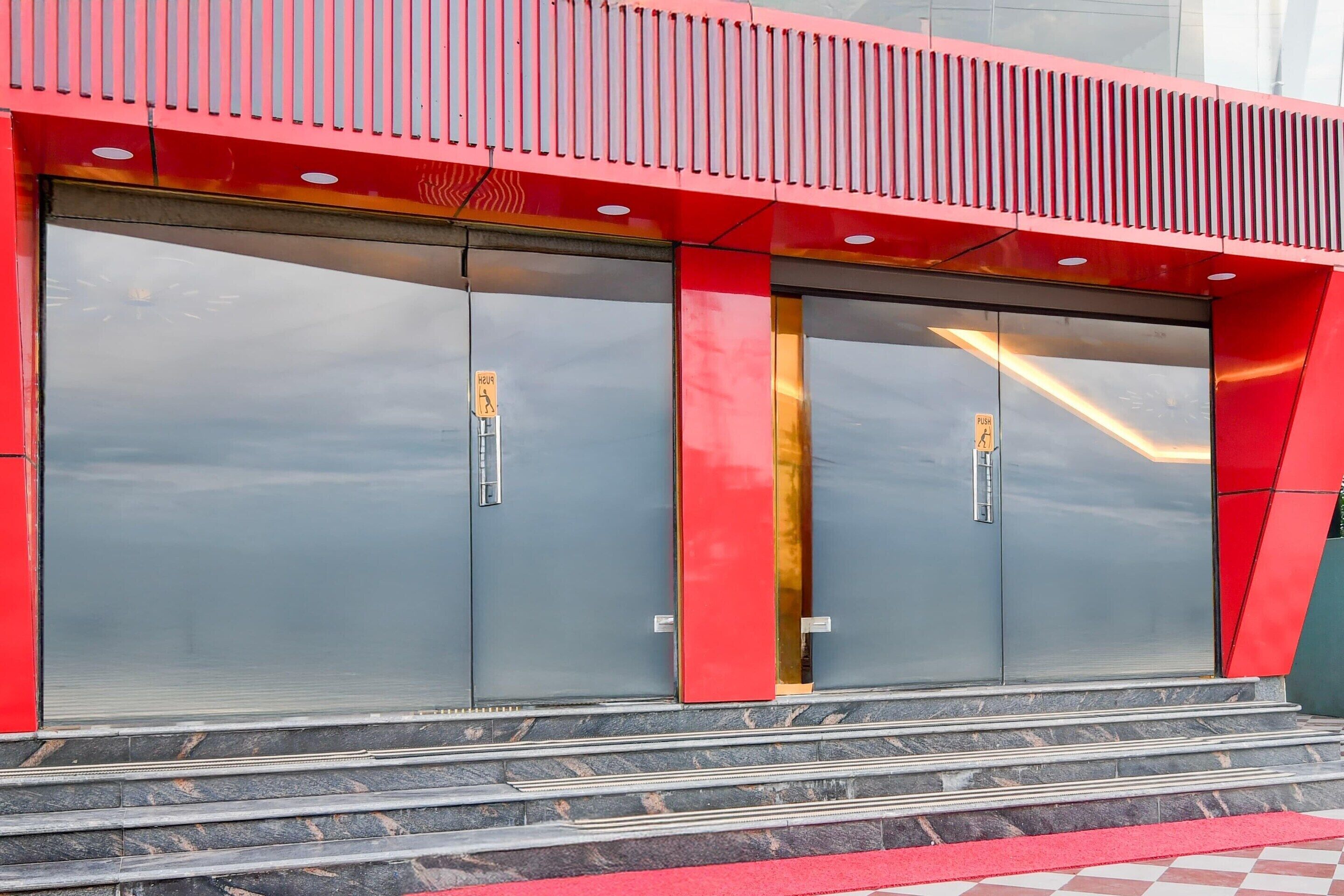 하우스 | 리셉션