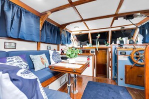 Interior - Wake Up On the Water with Southernmost Serenity (Key West)