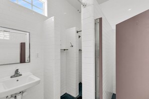 Hair dryer, towels, soap, shampoo - Wake Up On the Water with Southernmost Serenity (Key West)