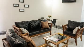 Standard Apartment | Living area