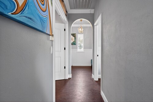 Academy Hills Guest Suite | Pool & Hot Tub