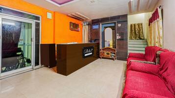 House | Reception