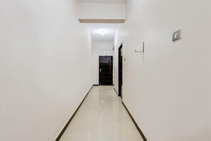 Interior - Collection O Krishnapatnam Port Zero Gate (Muttukadu)