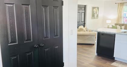 SageHallow.Spacious newly remodeled 2b 2b 8 miles from Brewton Parker University