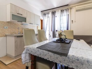 Dining - Apartment Vera by Interhome (Poreč)