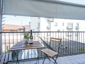 Outdoor dining - Domus Talenti by Interhome (Alba)