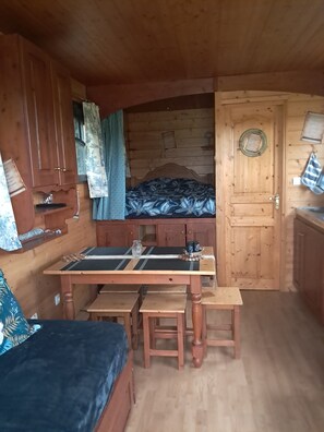 Niet-geclassificeerde afbeelding, 3 van 16, knop