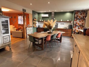 Dining - Beautiful villa on the Palombaggia road (Porto-Vecchio)
