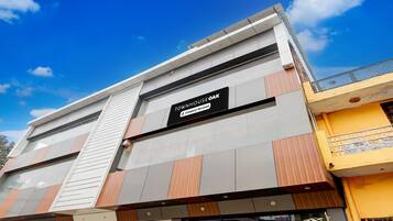 House | Bahagian luar