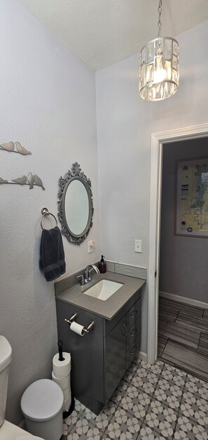 Hair dryer, towels