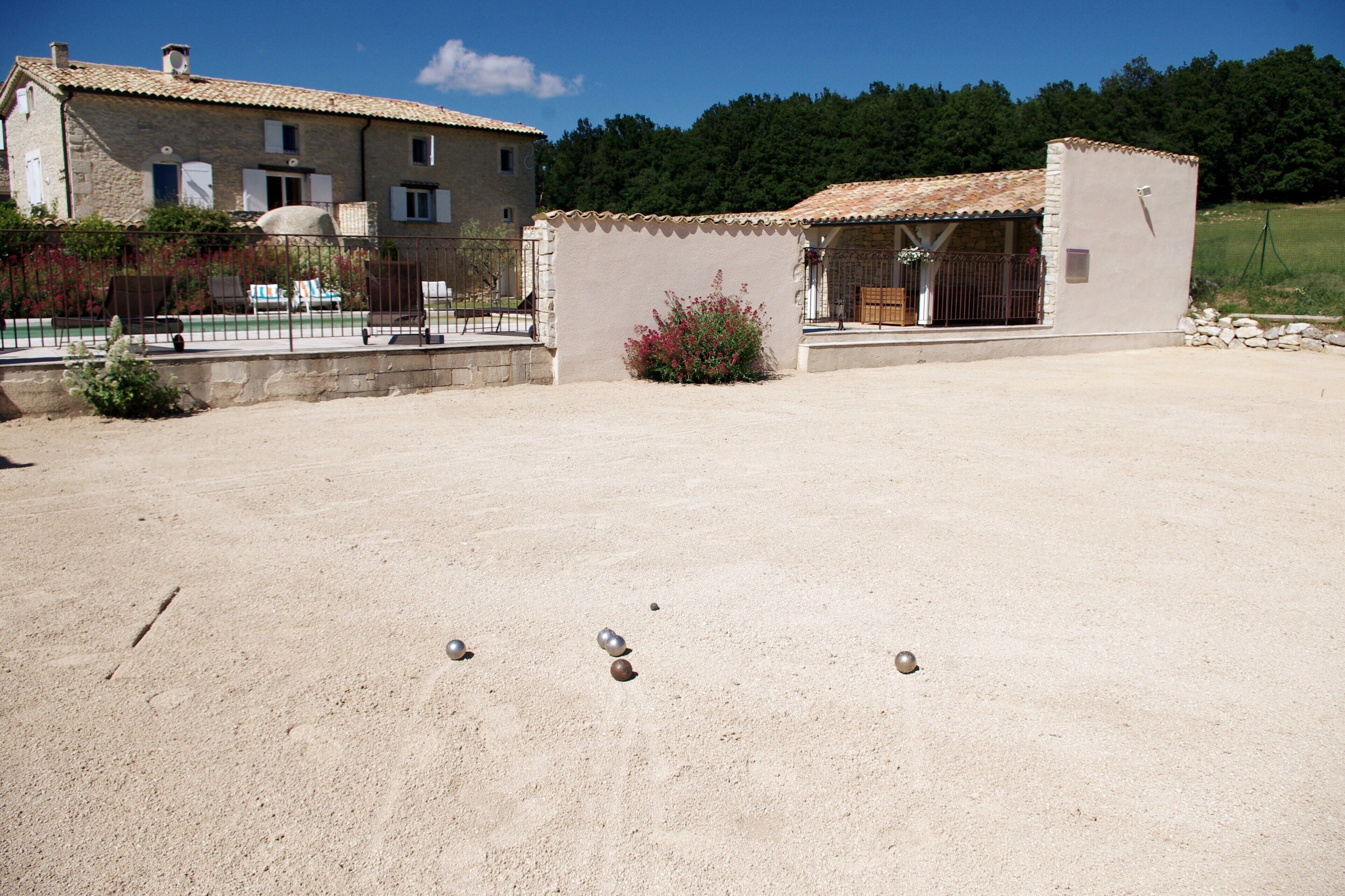 Enceinte de l’hébergement