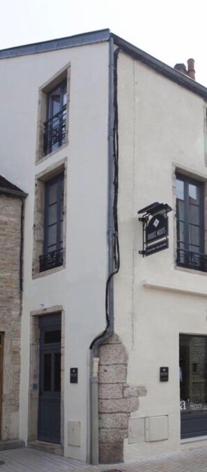 Majoituspaikan julkisivu