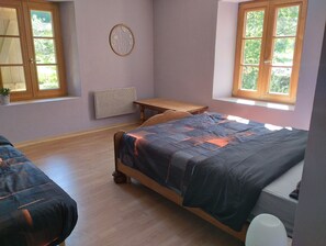 3 Schlafzimmer, kostenloses WLAN, Bettwäsche