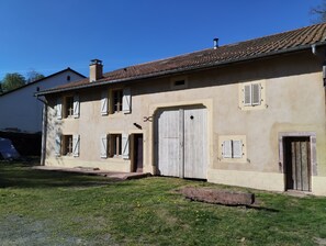 Exterior - Gite de l'ormont : 3 bedrooms in vosgienne house (Saint-Jean-d'Ormont)