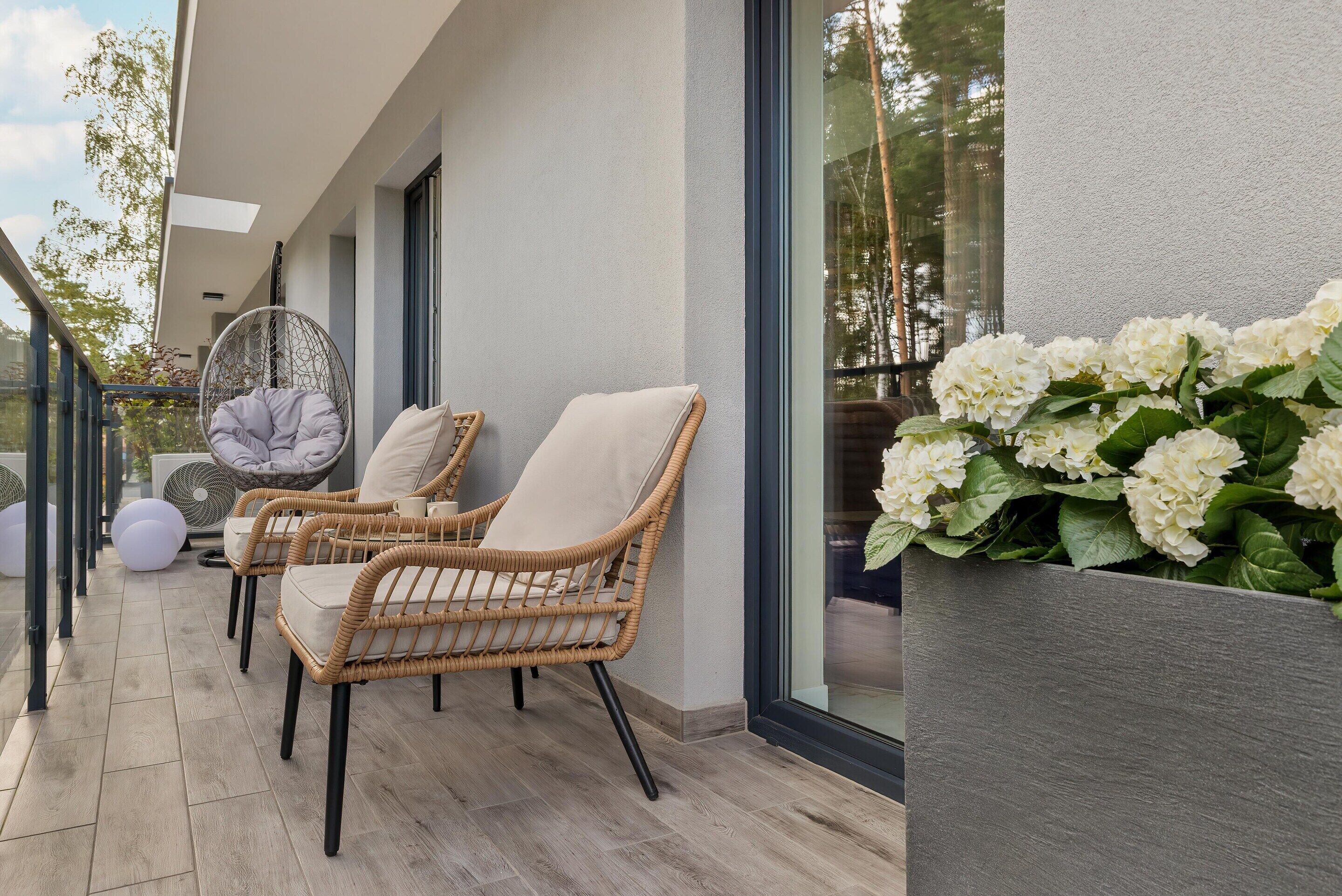 อพาร์ทเมนท์ | ระเบียง