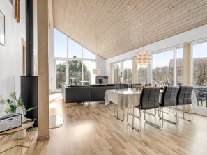 Dining - "Safina" - 1km from the sea by Interhome (Væggerløse)