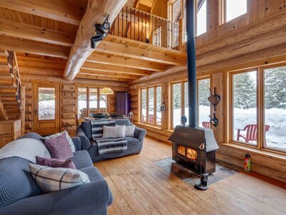 Spa & River | Le Chalet Caché