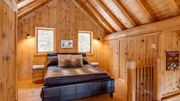 2 bedrooms, travel crib, WiFi, bed sheets