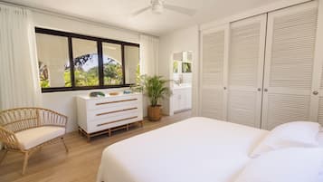 1 bedroom, desk, WiFi (free), bed sheets