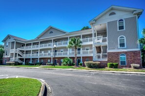 Exterior - Oyster Catcher #532 - Prime Location! (North Myrtle Beach)