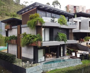 Exterior - Luxury Designer Mansion with Heated Pool & Gym (Medellín)