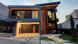 Exterior detail - Luxury Designer Mansion with Heated Pool & Gym (Medellín)