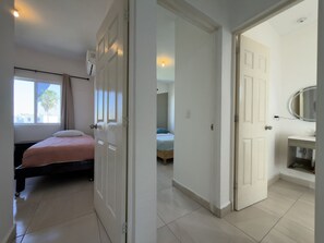 3 Schlafzimmer, Schreibtisch, WLAN, Bettwäsche