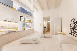 3 dormitorios, cuna de viaje, wifi gratis y ropa de cama
